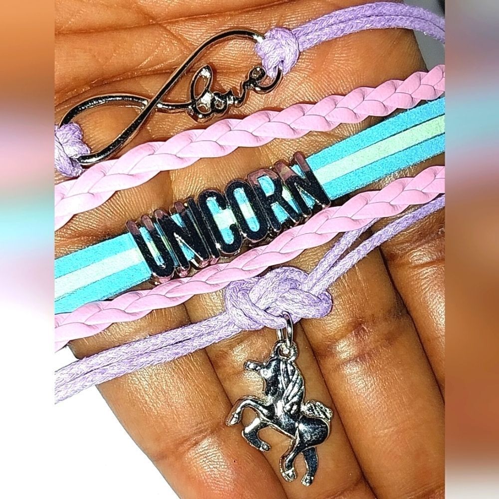 Hand crafted, horse shaped unicorn stackable bracelet - Picture 4 of 10